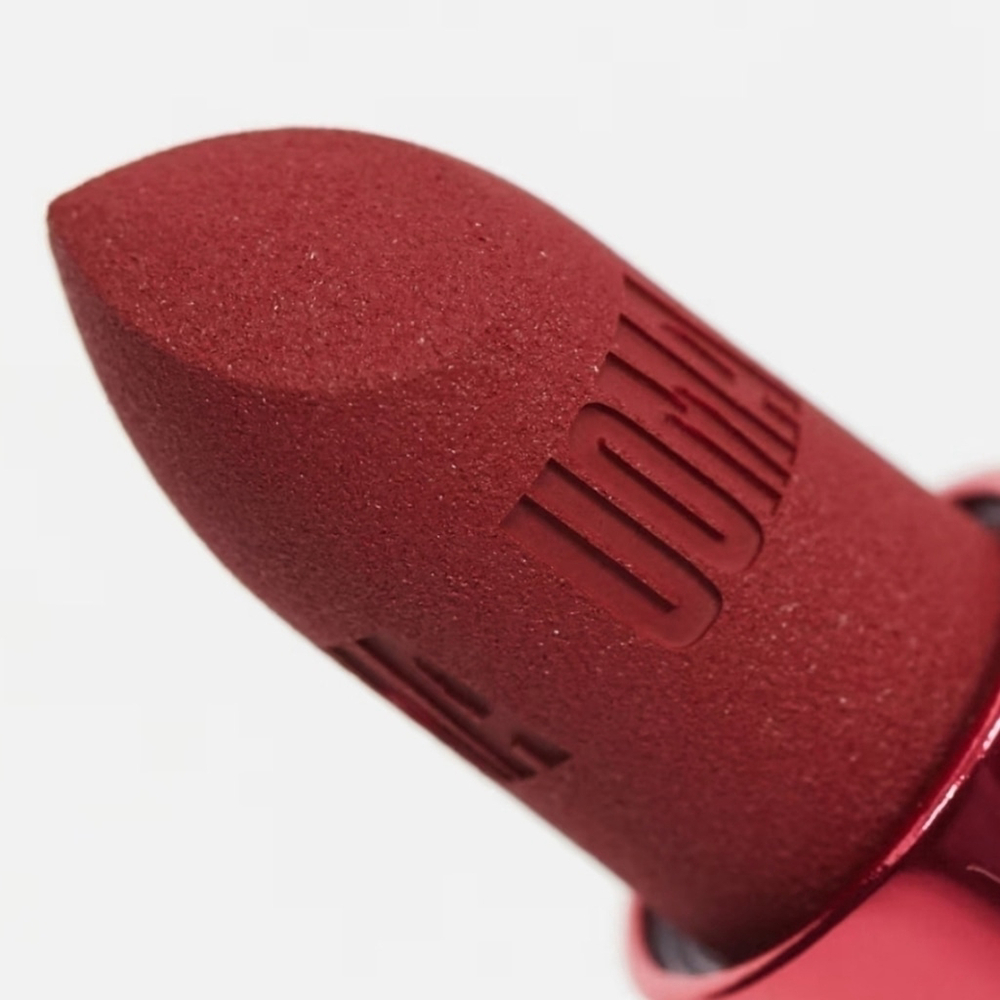 UOMA Badass Icon Concentrated Matte Lipstick- color Diana Blue Red NWT
